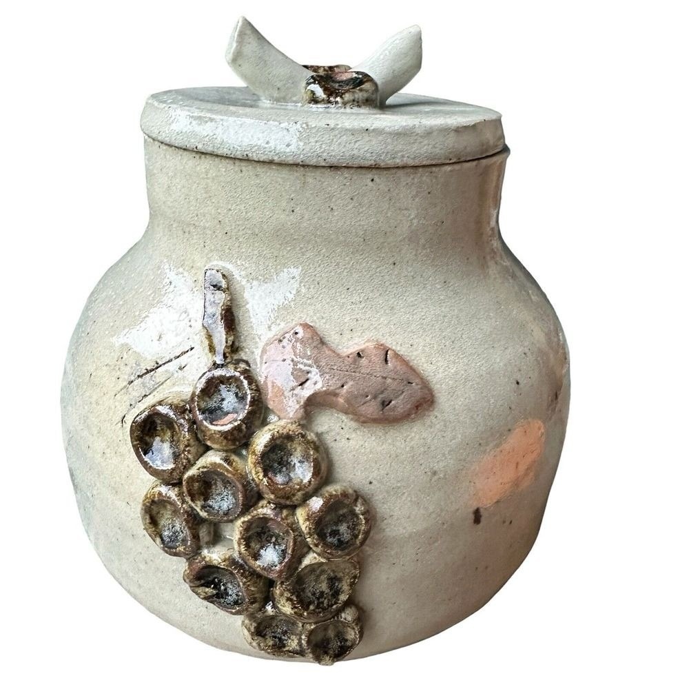 VTG 1984 Stoneware‎ Pottery Lidded Jar 7" Grape Accent Earthy Artisan Signed